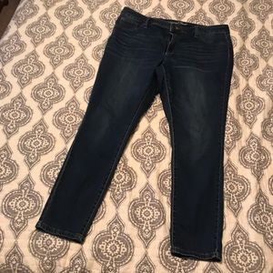 Universal Thread skinny jeans, 18w worn once